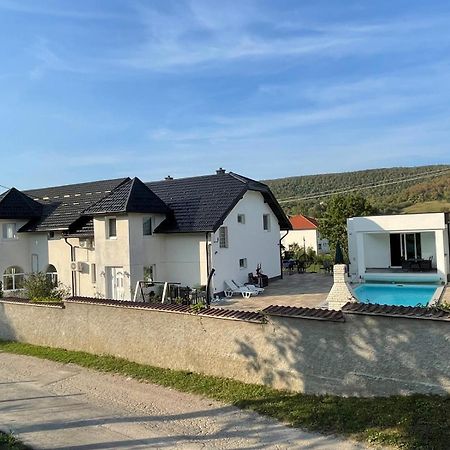 Villa Sami بيهاتش المظهر الخارجي الصورة
