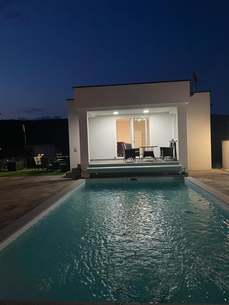 Villa Sami بيهاتش المظهر الخارجي الصورة